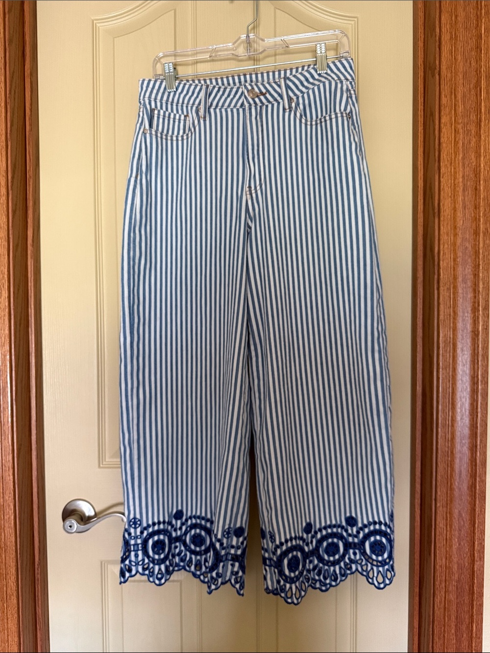 Chico's Blue & White Striped Wide-Leg Pants with Embroidered Hem